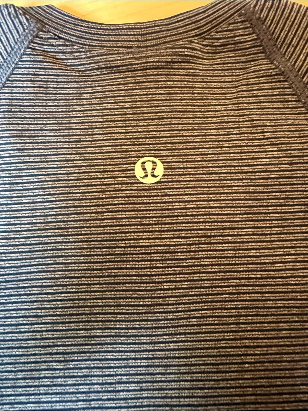 lululemon athletica short sleeve